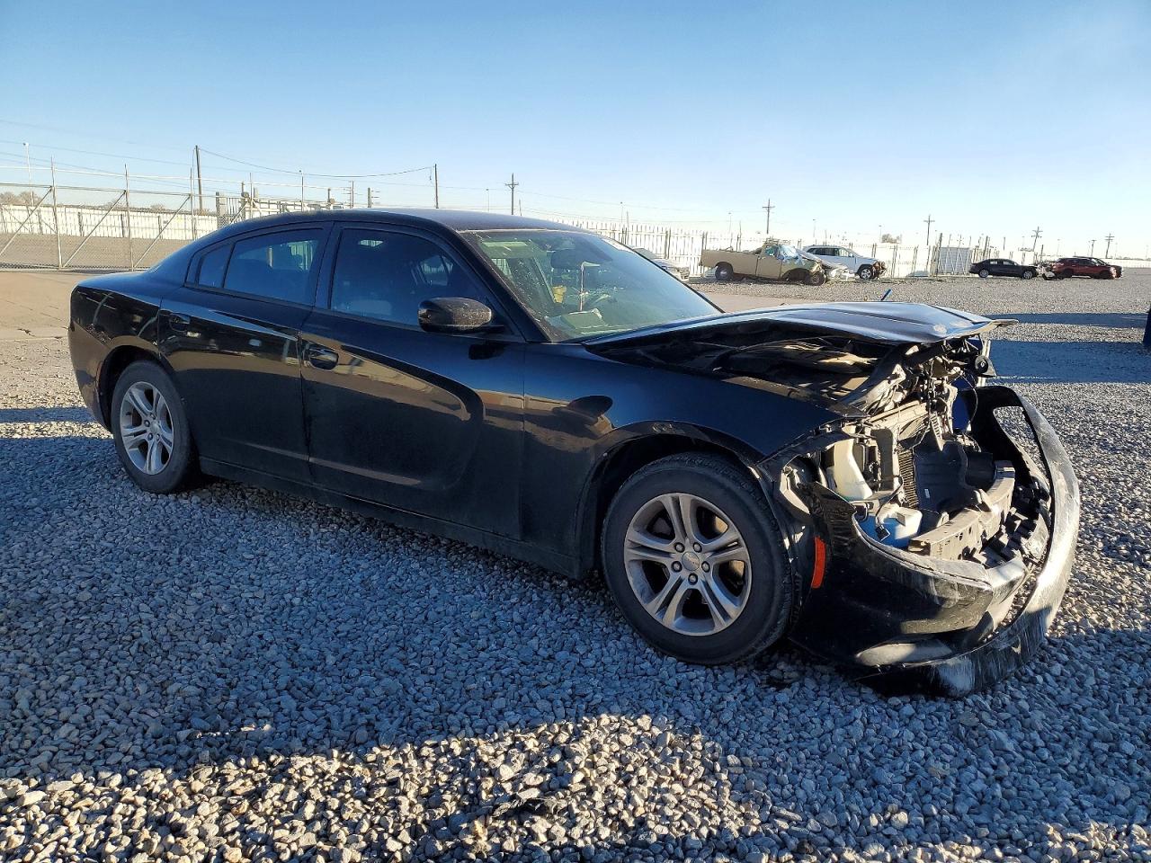 2015 DODGE CHARGER SE photo 4
