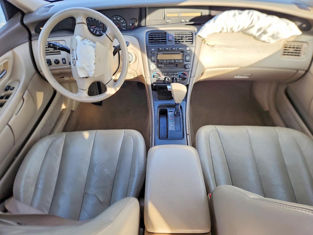 2003 TOYOTA AVALON XL photo 8