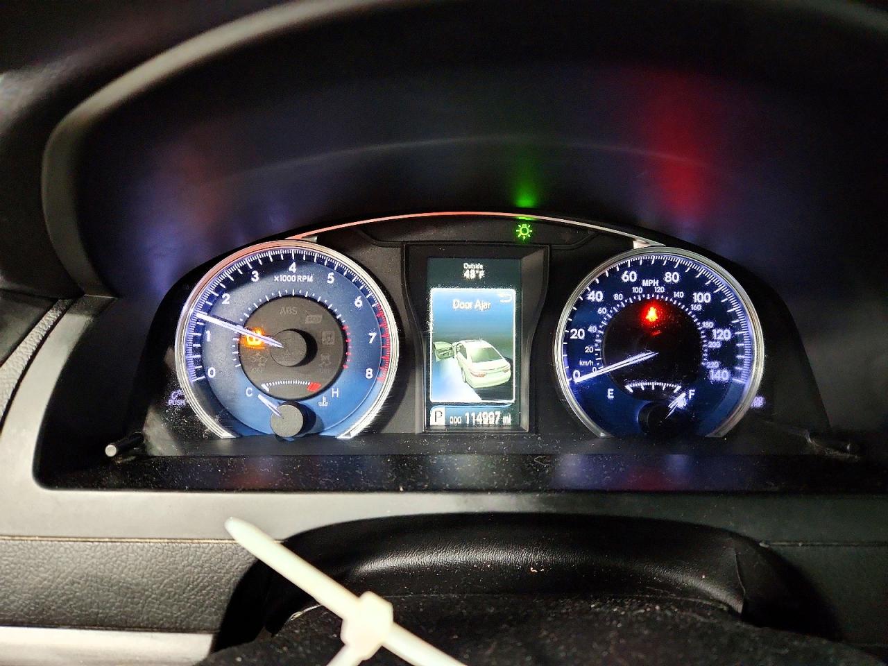 2017 TOYOTA CAMRY LE photo 9