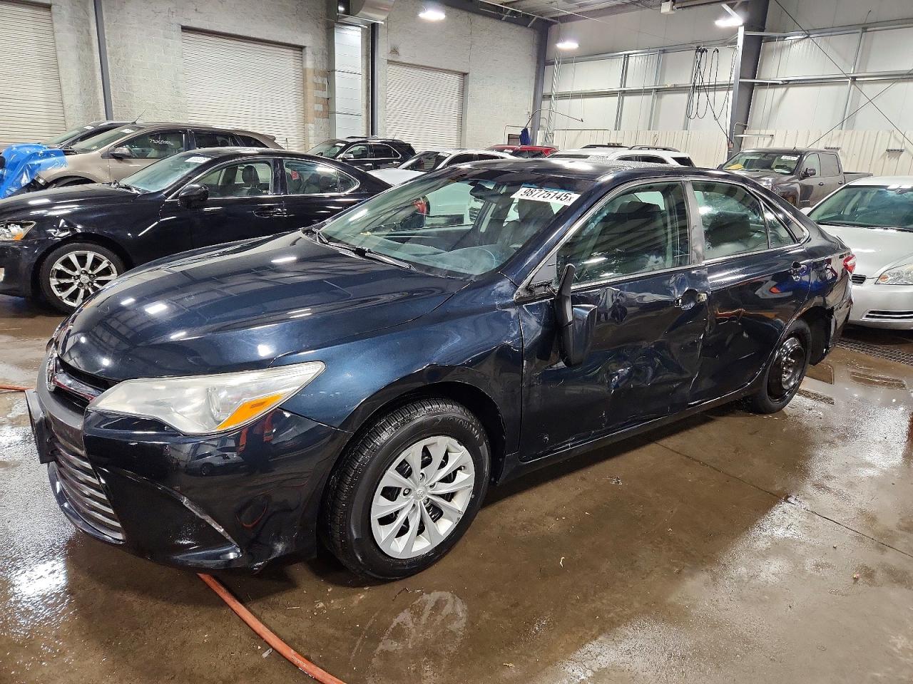2017 TOYOTA CAMRY