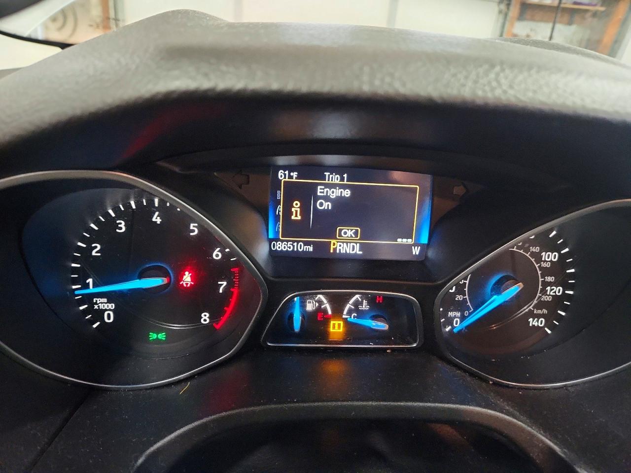 2018 FORD FOCUS SE photo 9