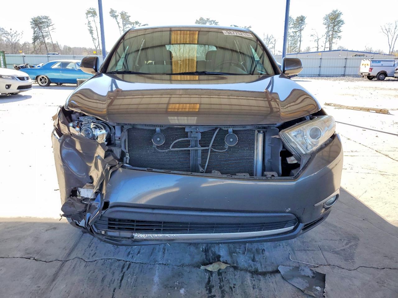 2013 TOYOTA HIGHLANDER BASE photo 5