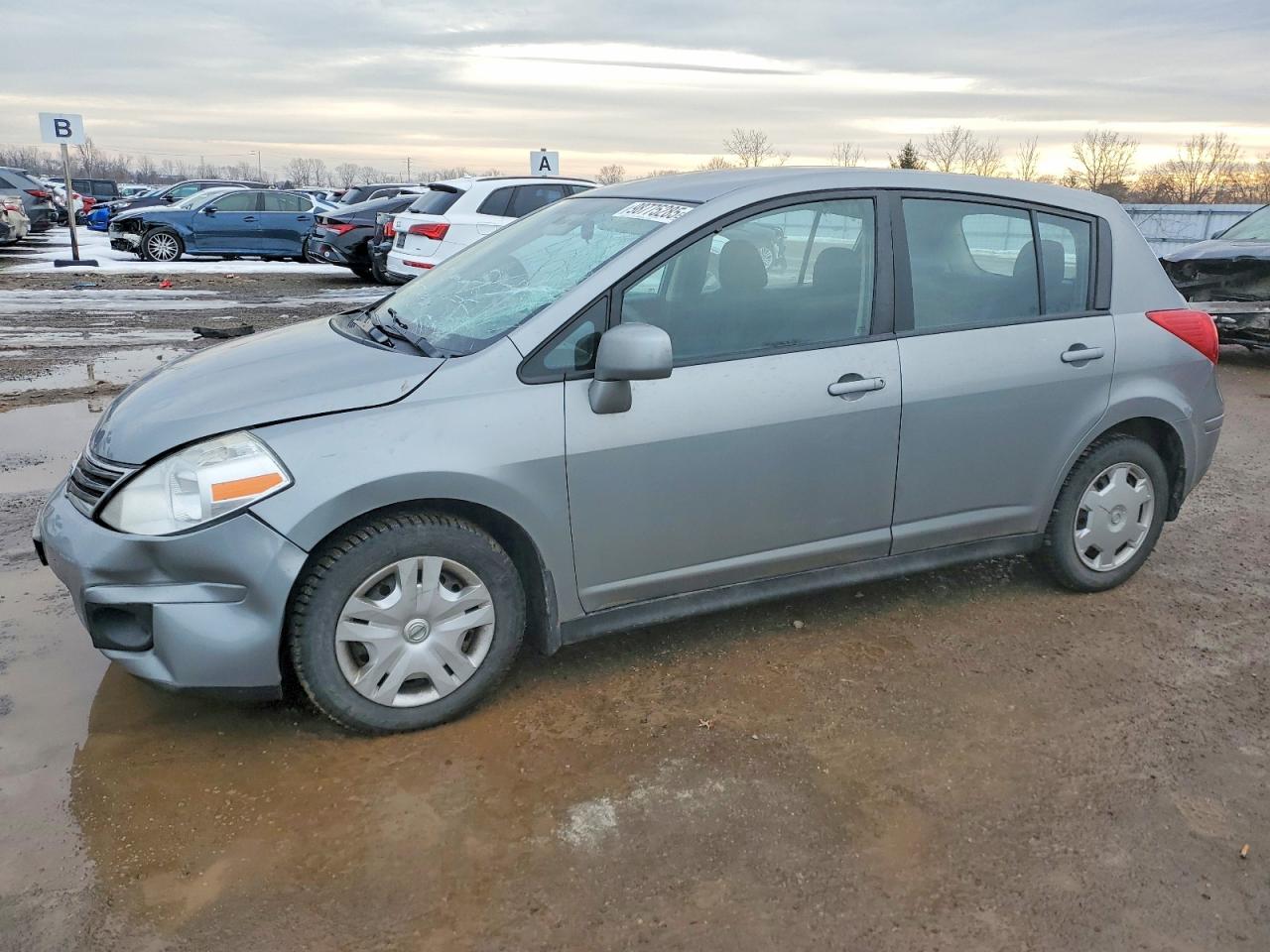 2011 NISSAN VERSA