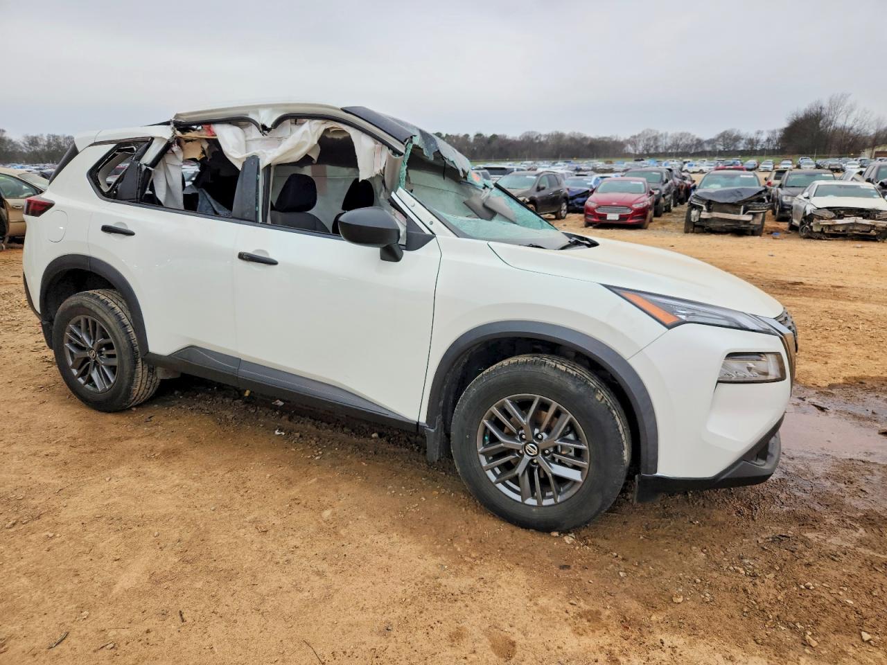 2021 NISSAN ROGUE S photo 4