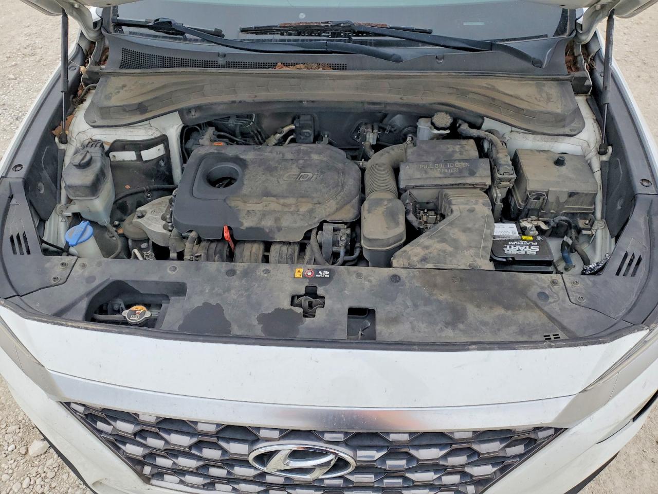 2019 HYUNDAI SANTA FE SE photo 12