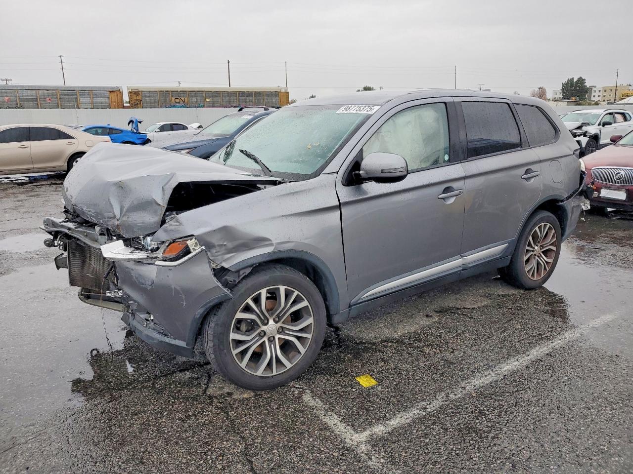 2018 MITSUBISHI OUTLANDER