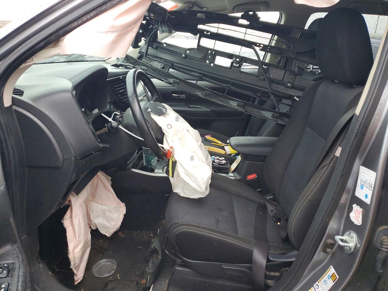 2018 MITSUBISHI OUTLANDER SE photo 13