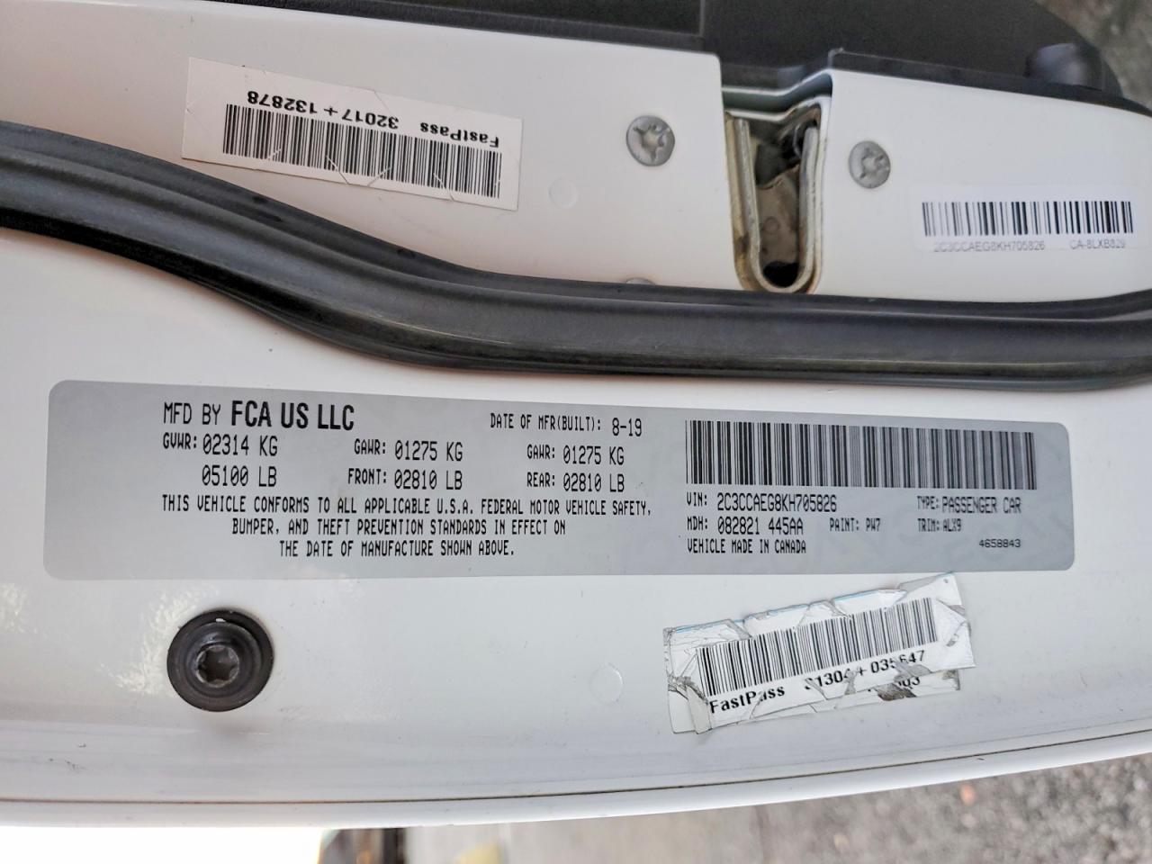 2019 CHRYSLER 300 LIMITED photo 12