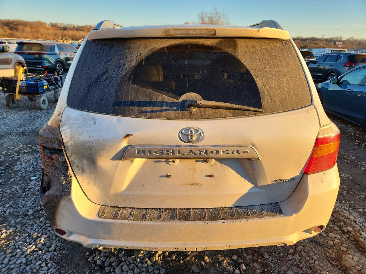 2010 TOYOTA HIGHLANDER LIMITED photo 6