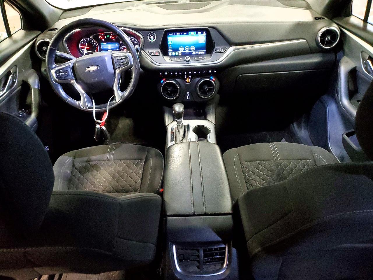 2020 CHEVROLET BLAZER 2LT photo 8