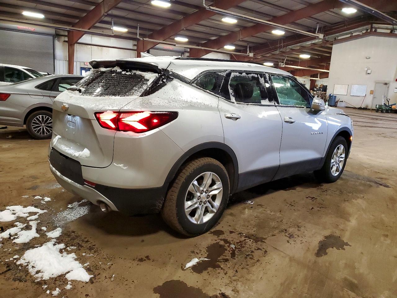 2020 CHEVROLET BLAZER 2LT photo 3