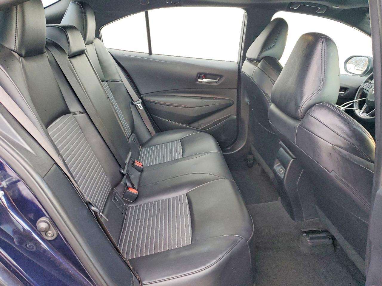 2023 TOYOTA COROLLA XSE photo 10