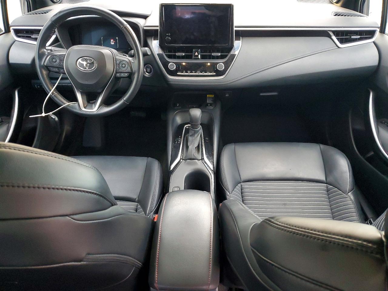 2023 TOYOTA COROLLA XSE photo 8