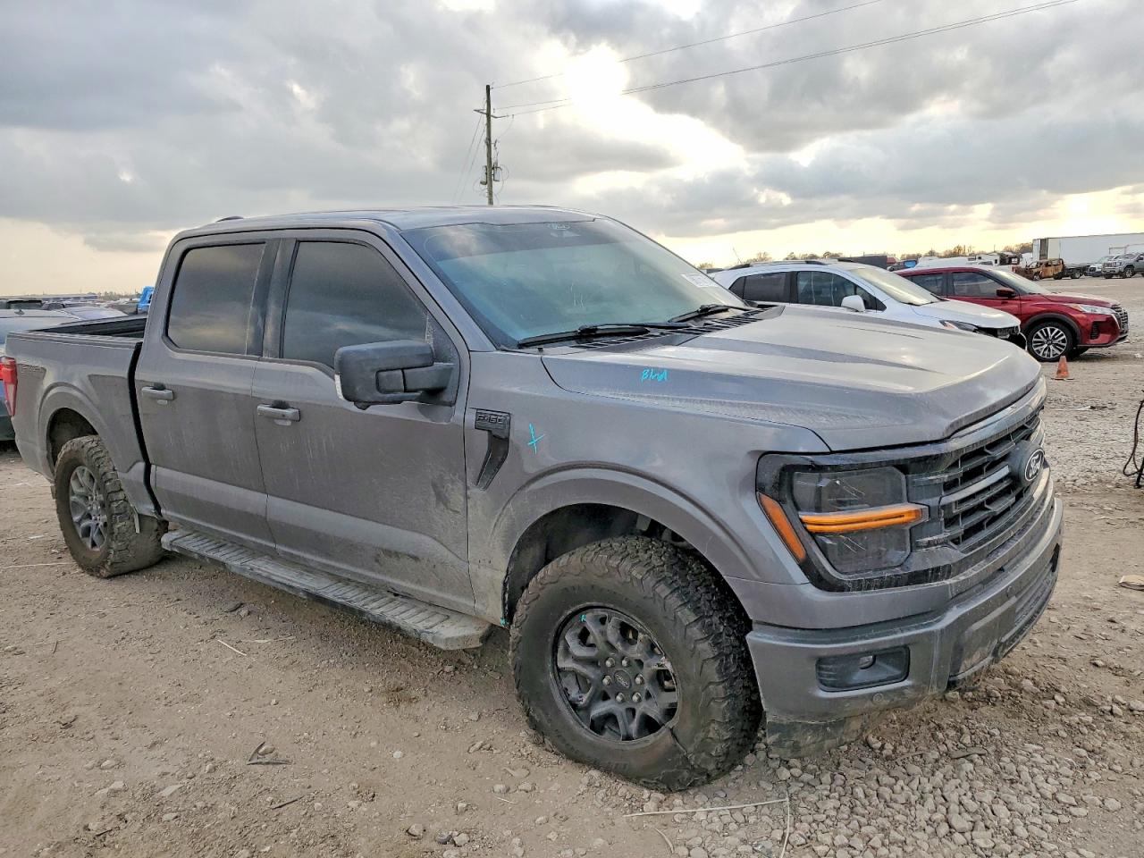 2024 FORD F150 XLT photo 4