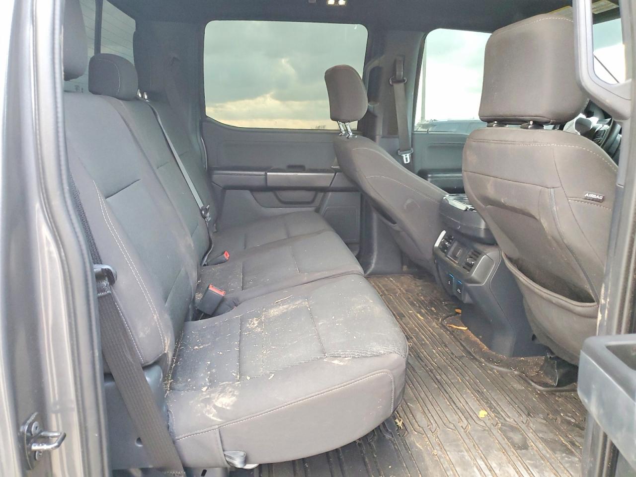 2024 FORD F150 XLT photo 10