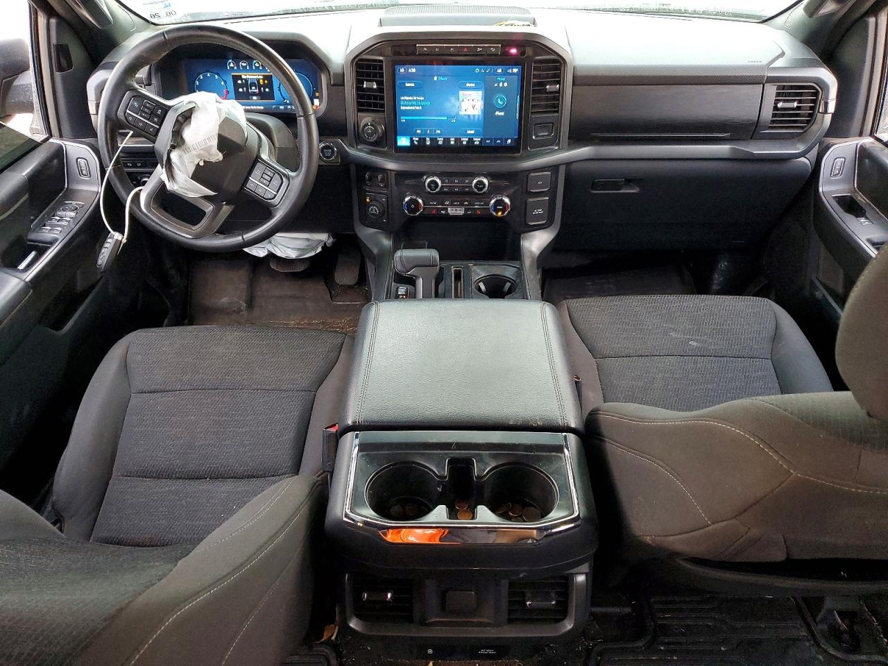 2024 FORD F150 XLT photo 8