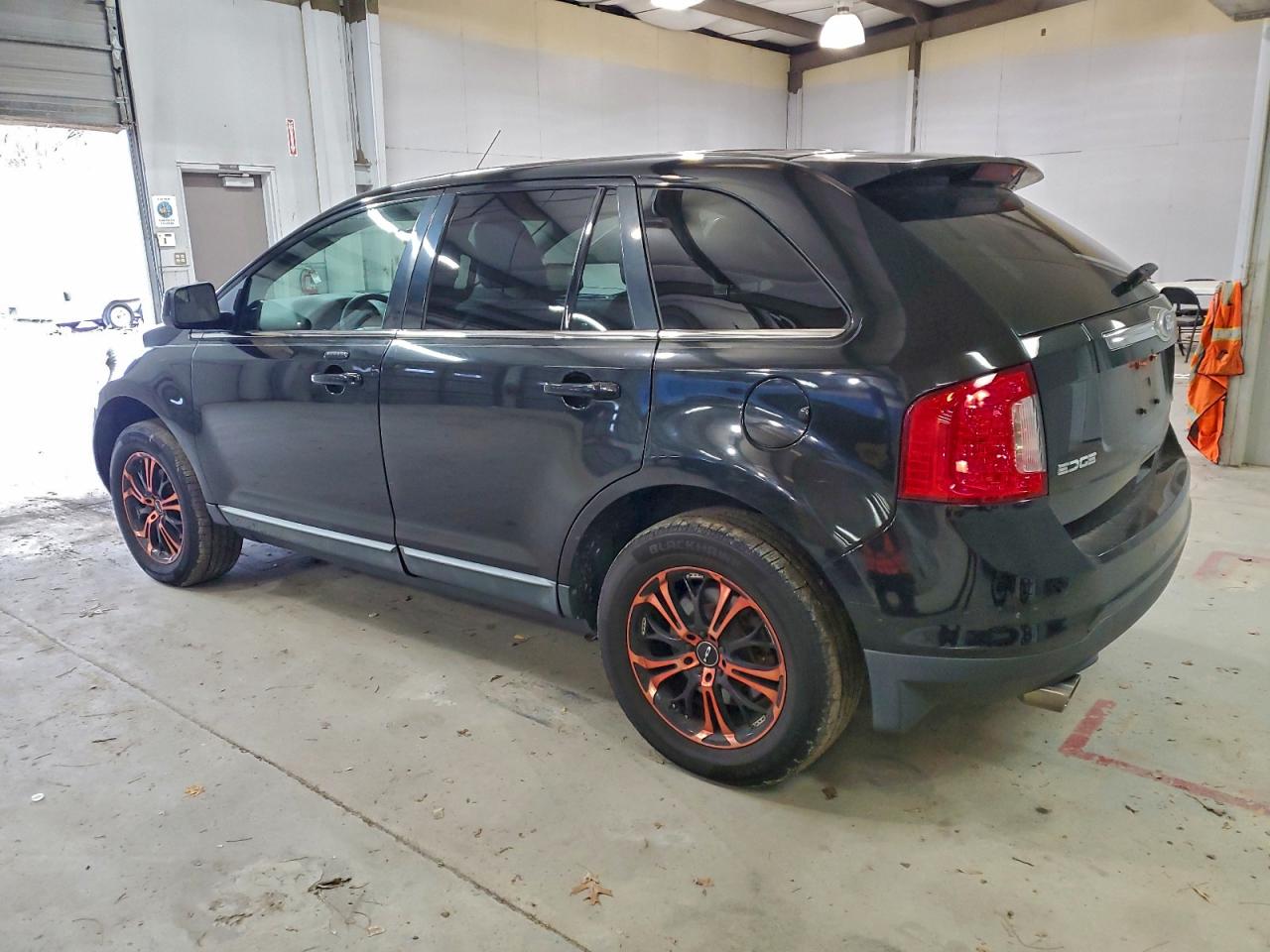 2011 FORD EDGE LIMITED photo 2