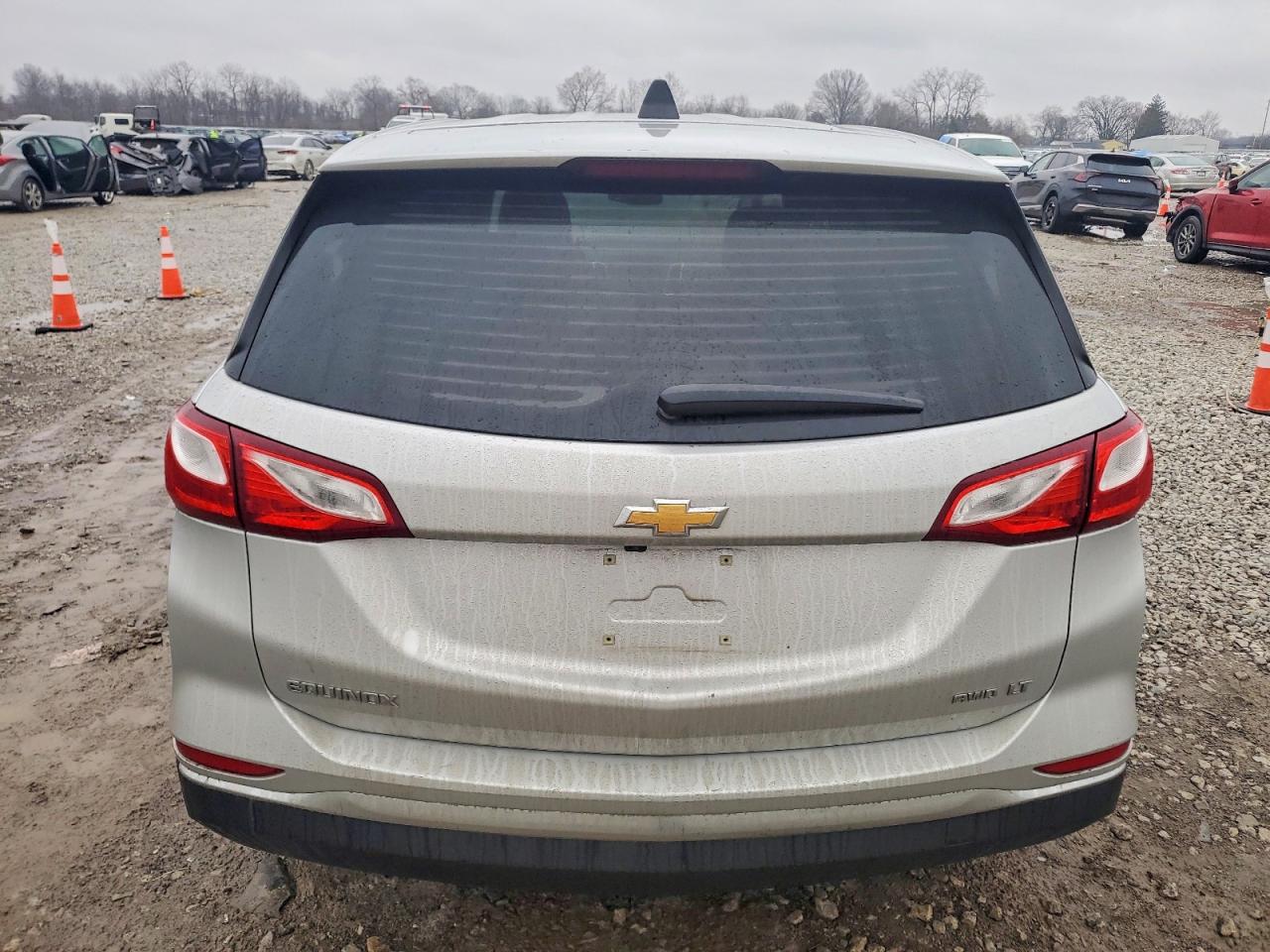 2020 CHEVROLET EQUINOX LT photo 6