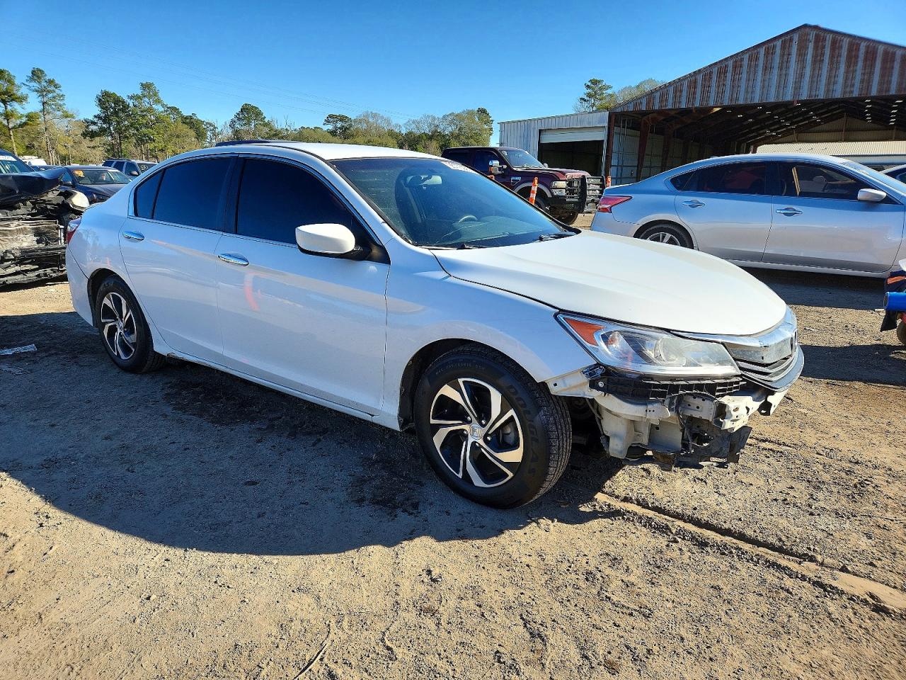 2017 HONDA ACCORD LX photo 4