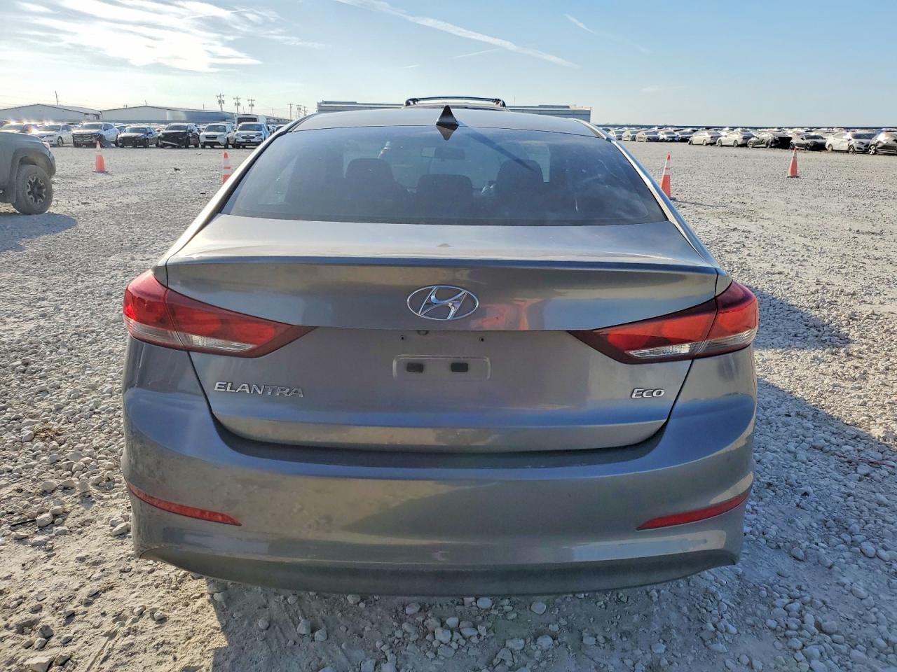 2018 HYUNDAI ELANTRA ECO photo 6