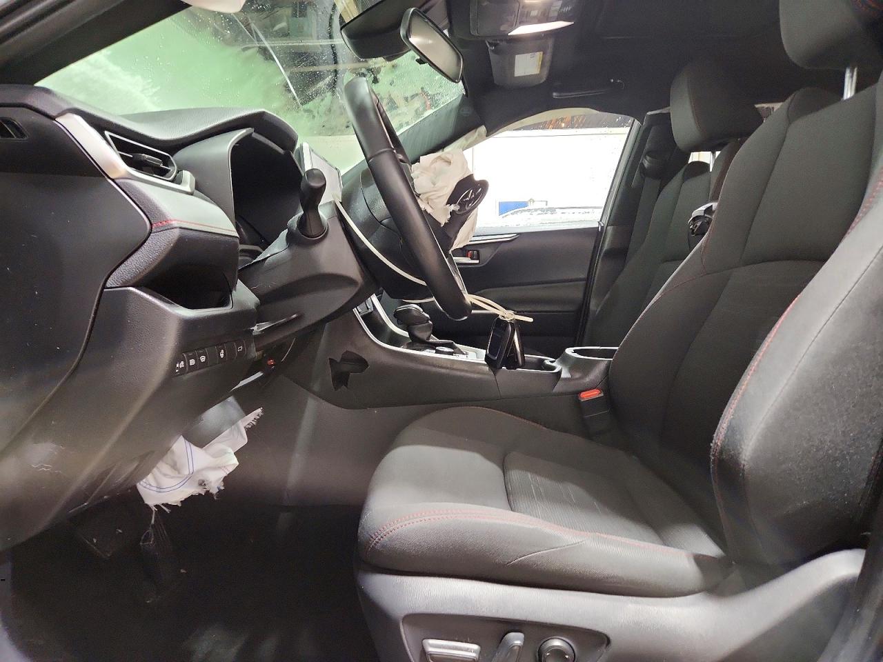 2024 TOYOTA RAV4 PRIME SE photo 7