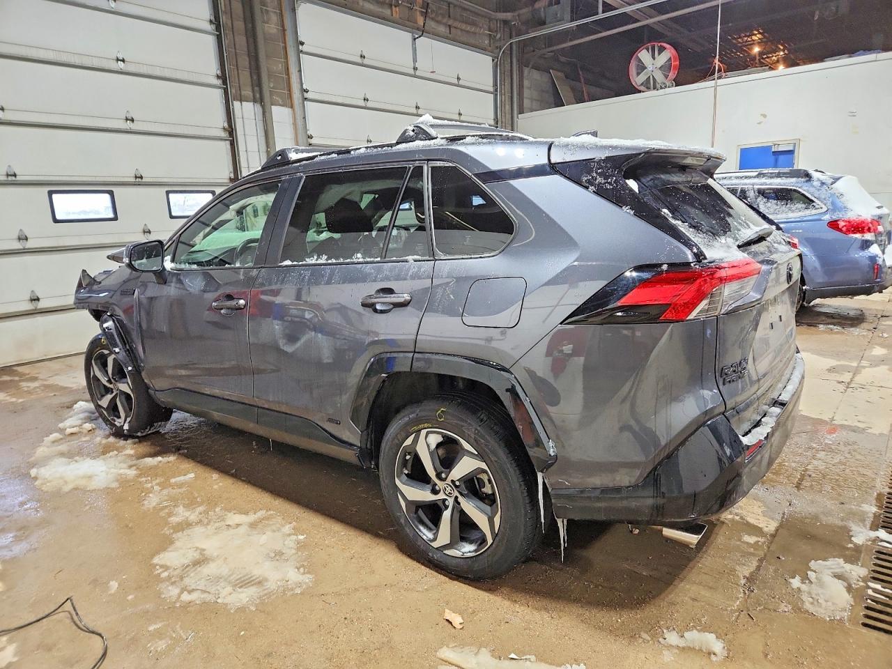 2024 TOYOTA RAV4 PRIME SE photo 2
