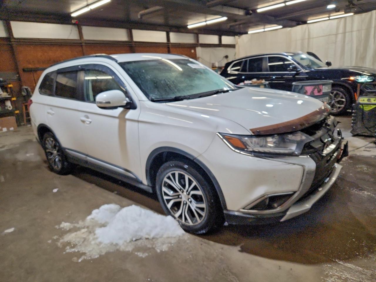 2016 MITSUBISHI OUTLANDER SE photo 7