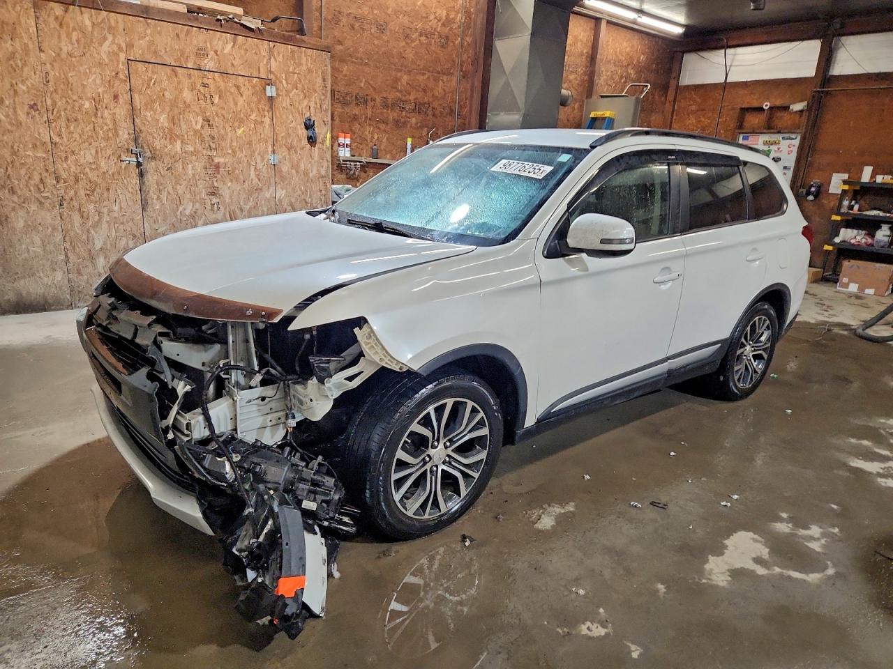2016 MITSUBISHI OUTLANDER