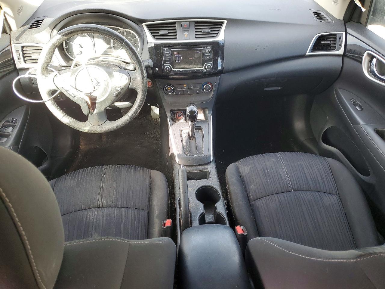 2017 NISSAN SENTRA S photo 8