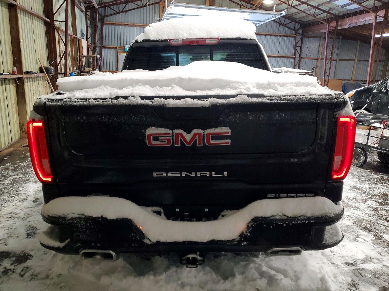 2025 GMC SIERRA K1500 DENALI photo 6