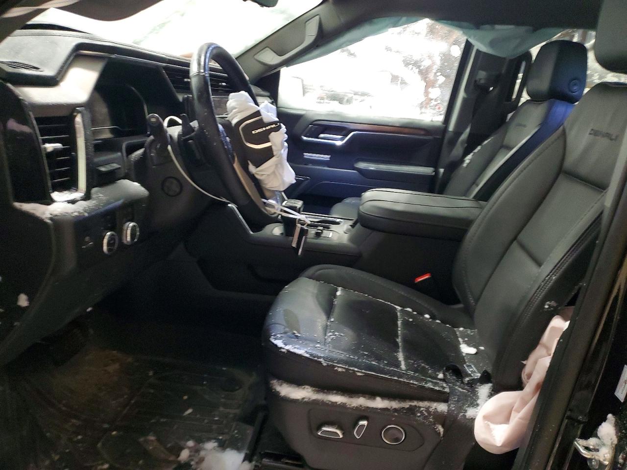 2025 GMC SIERRA K1500 DENALI photo 7