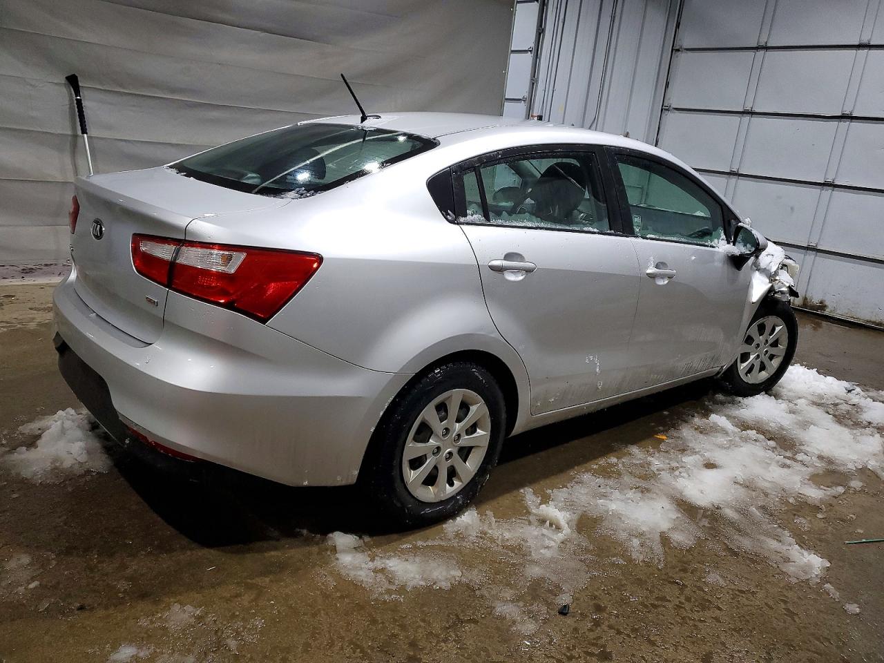 2016 KIA RIO LX photo 3