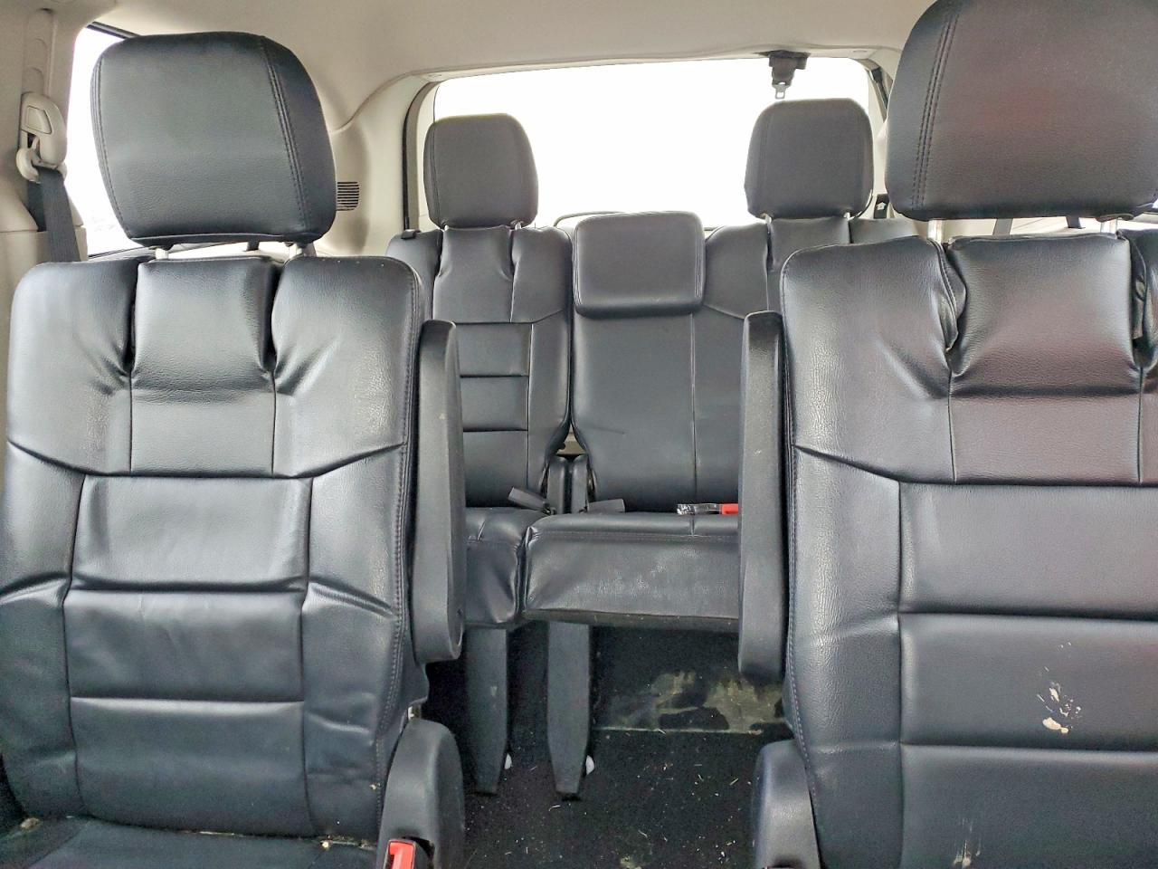2012 CHRYSLER TOWN & COUNTRY TOURING photo 10