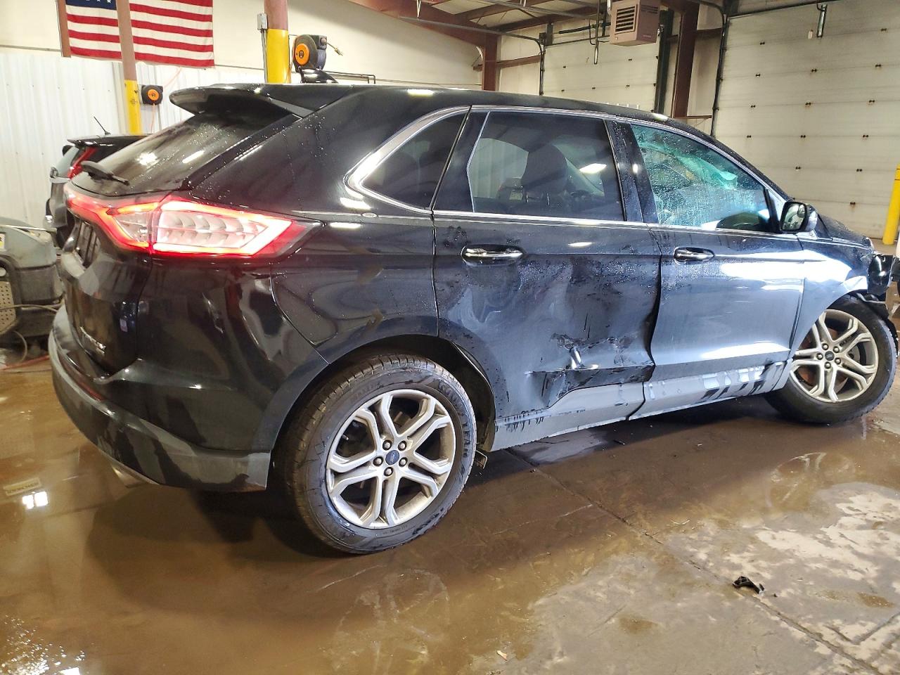 2018 FORD EDGE TITANIUM photo 3