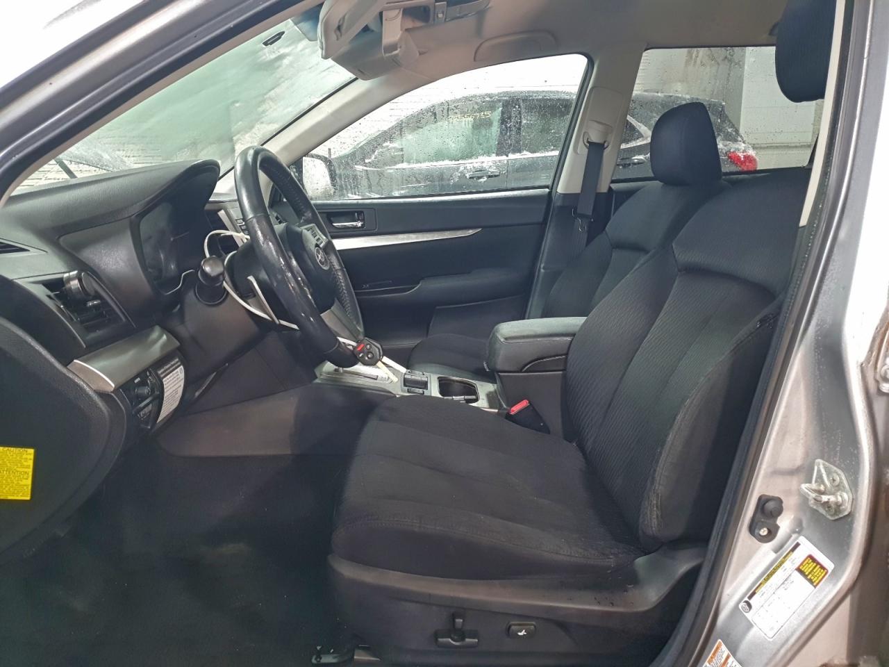 2011 SUBARU OUTBACK 2.5I PREMIUM photo 7