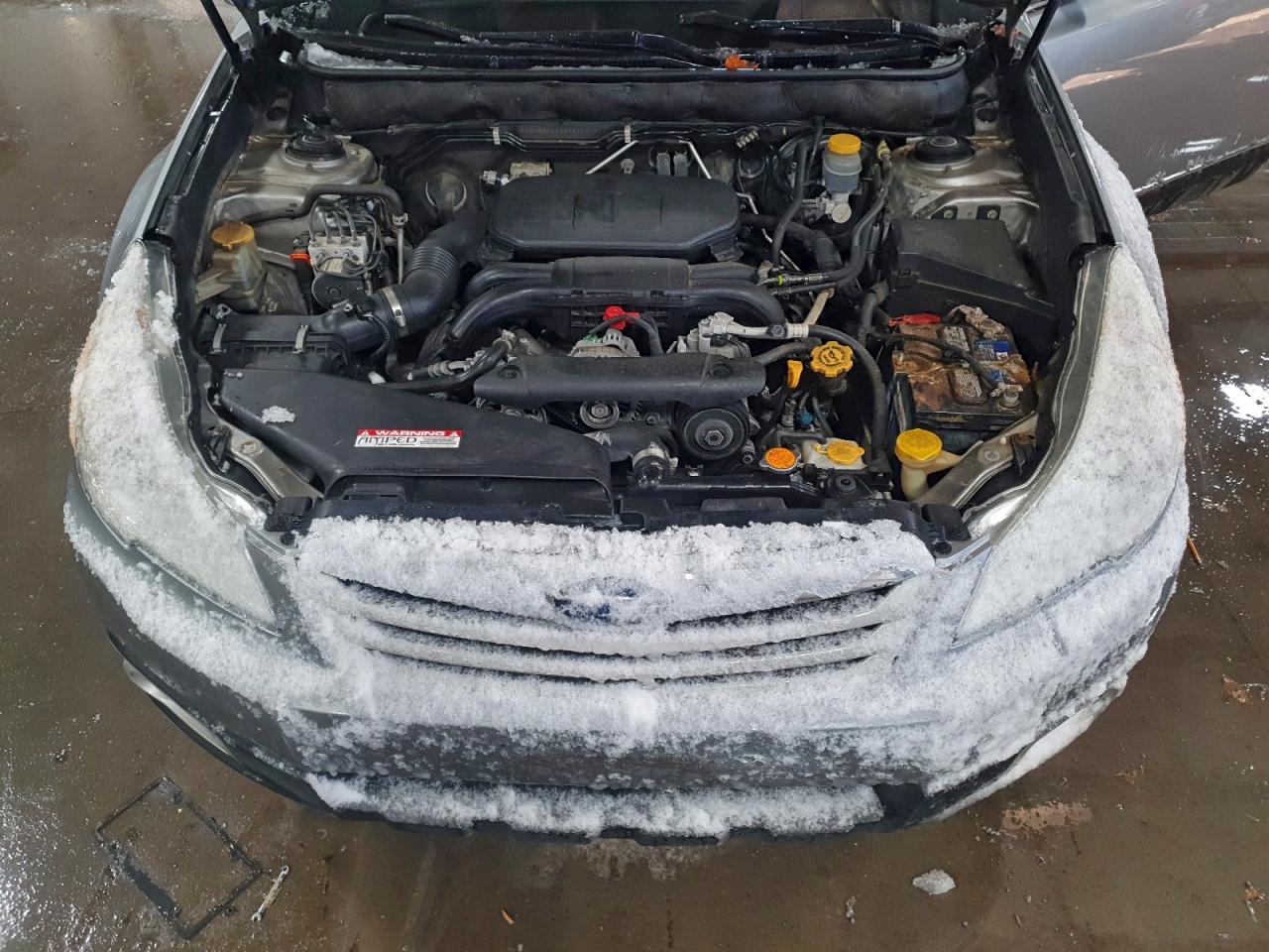 2011 SUBARU OUTBACK 2.5I PREMIUM photo 12