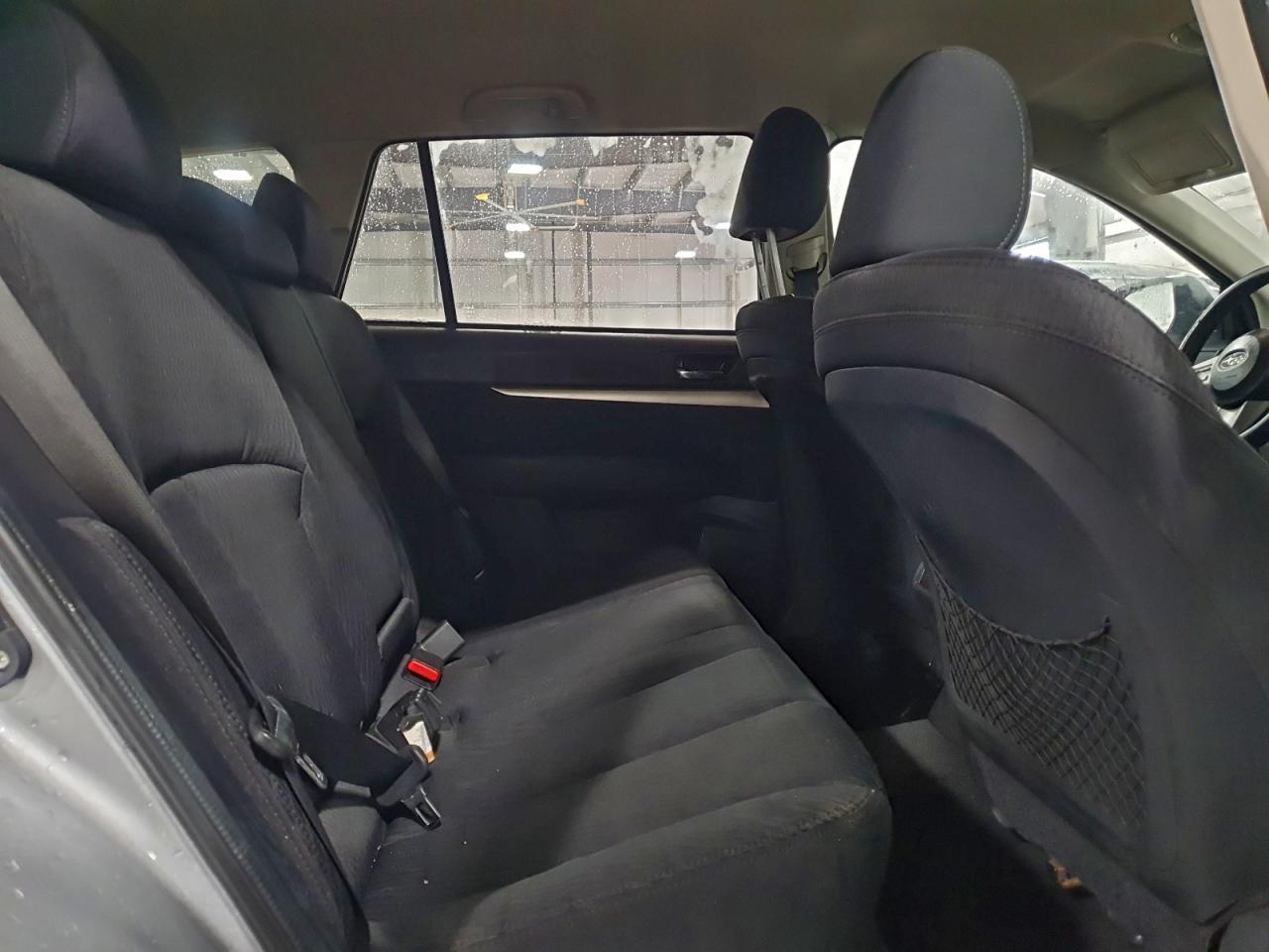2011 SUBARU OUTBACK 2.5I PREMIUM photo 11