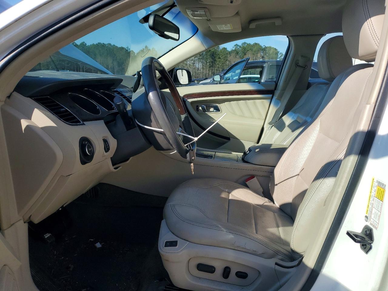 2010 FORD TAURUS LIMITED photo 7