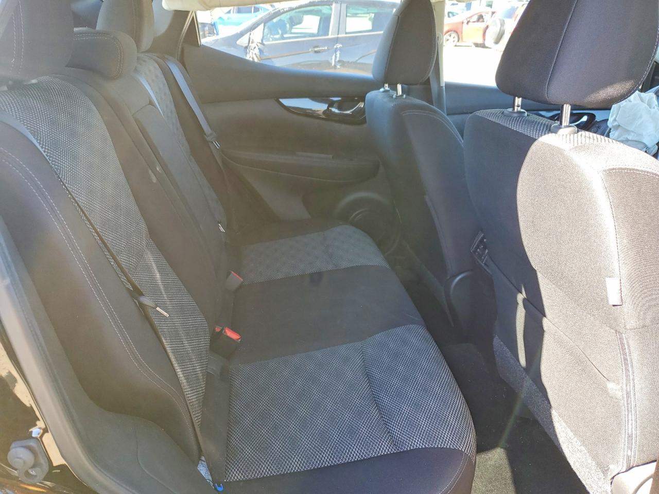 2019 NISSAN ROGUE SPORT S photo 11