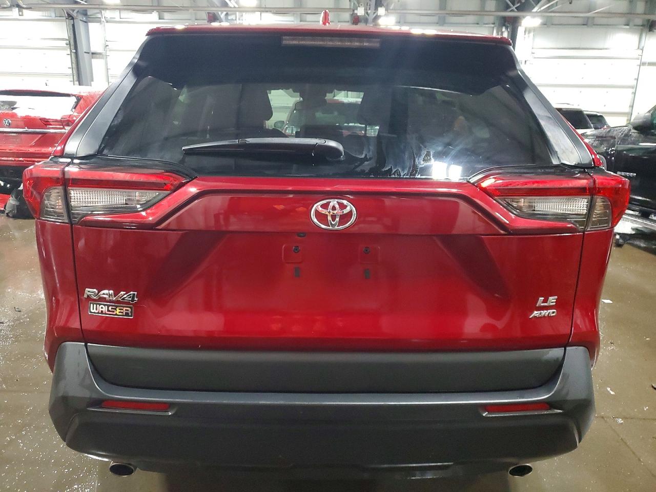 2021 TOYOTA RAV4 LE photo 6