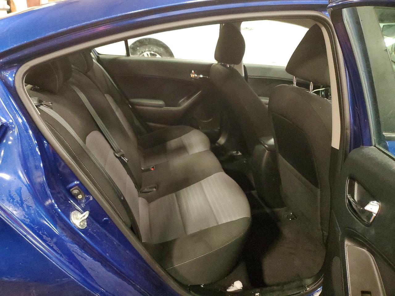 2018 KIA FORTE LX photo 10