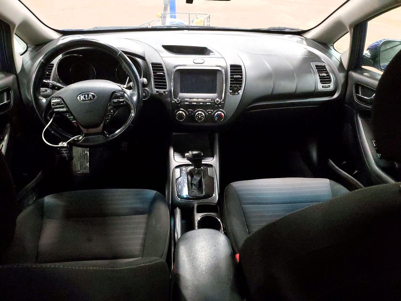 2018 KIA FORTE LX photo 8