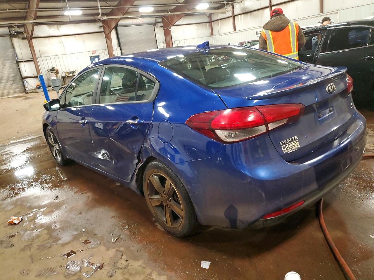 2018 KIA FORTE LX photo 2