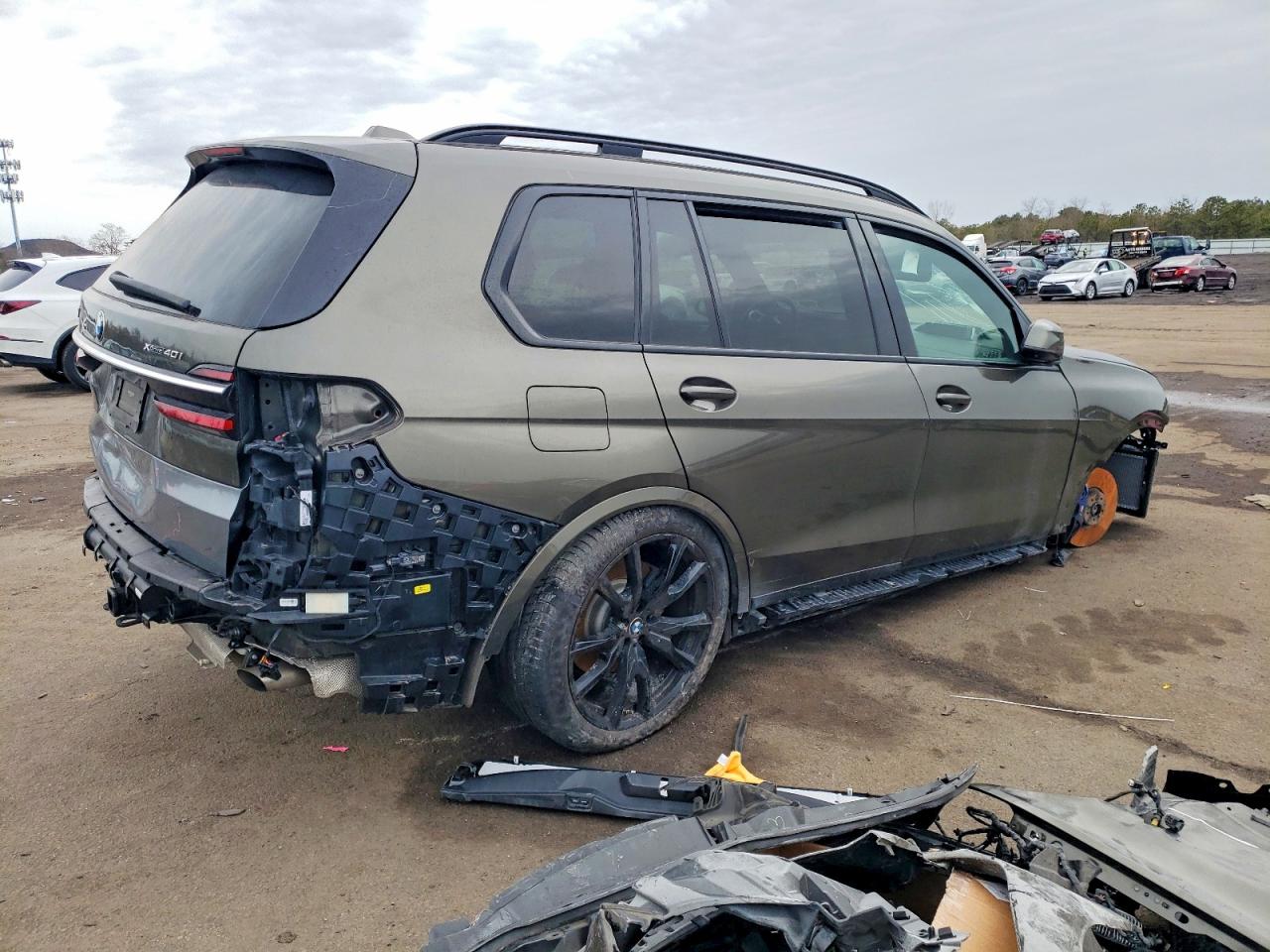 2023 BMW X7 XDRIVE40I photo 3