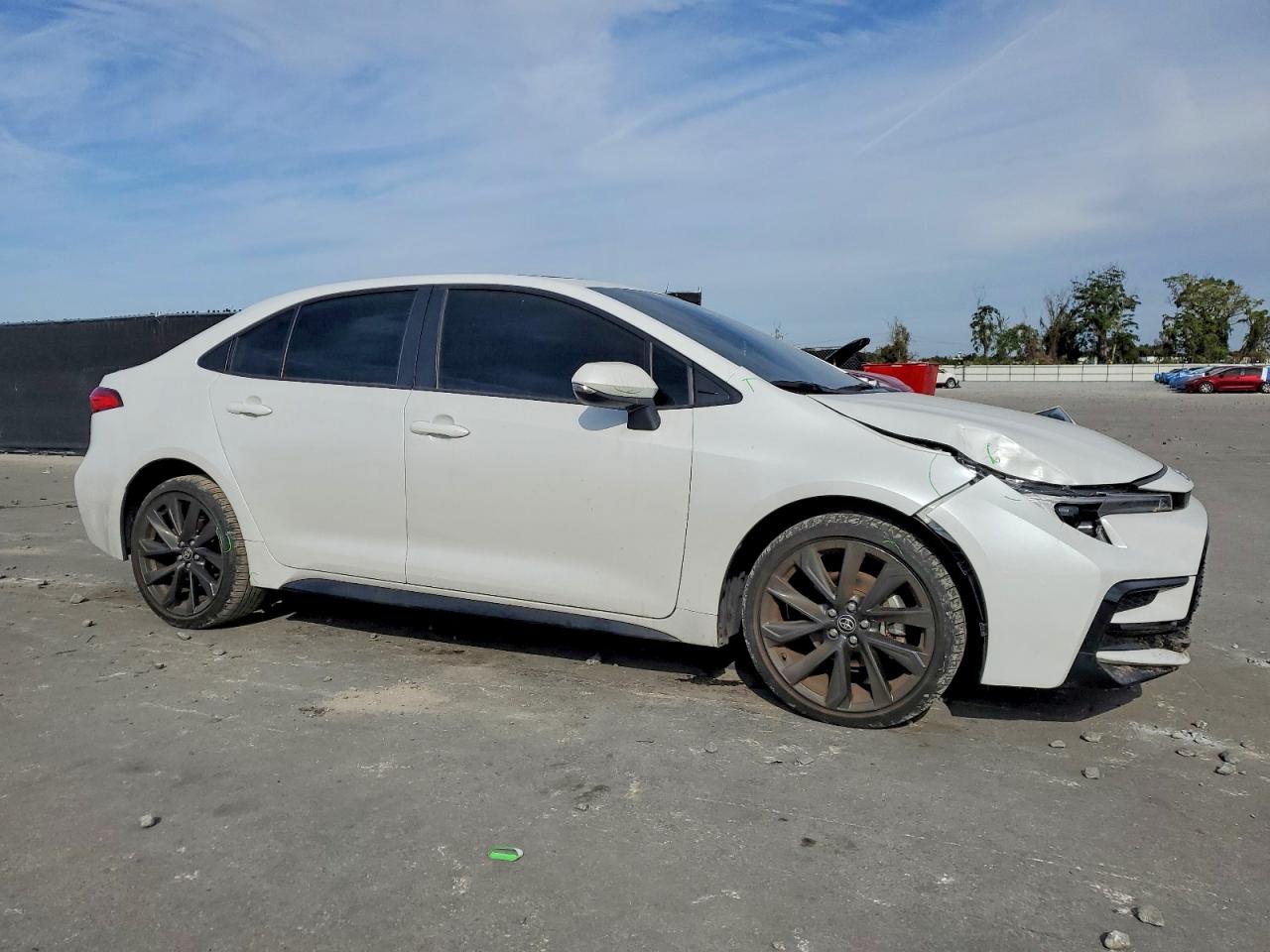 2023 TOYOTA COROLLA SE photo 4
