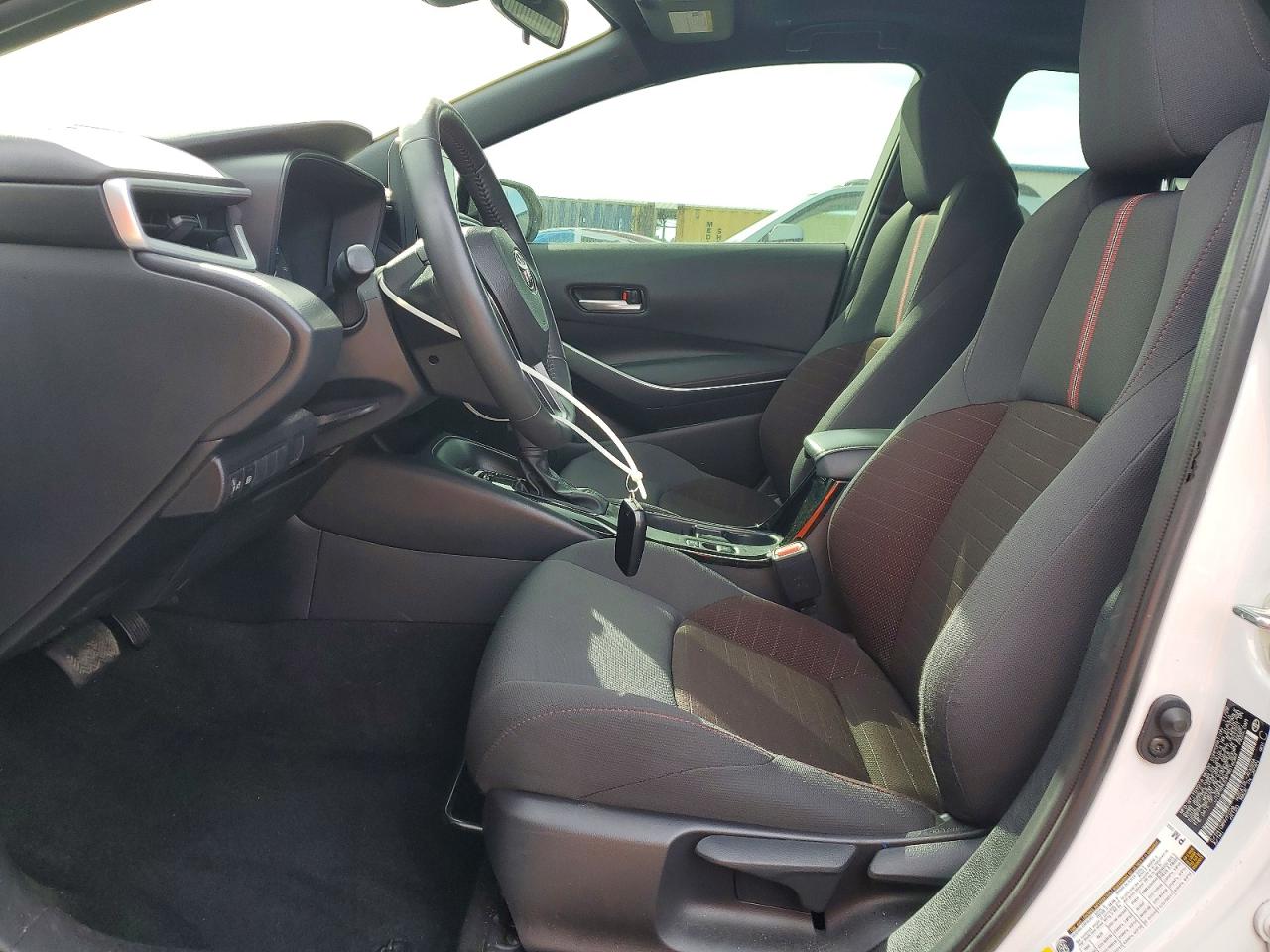 2023 TOYOTA COROLLA SE photo 7