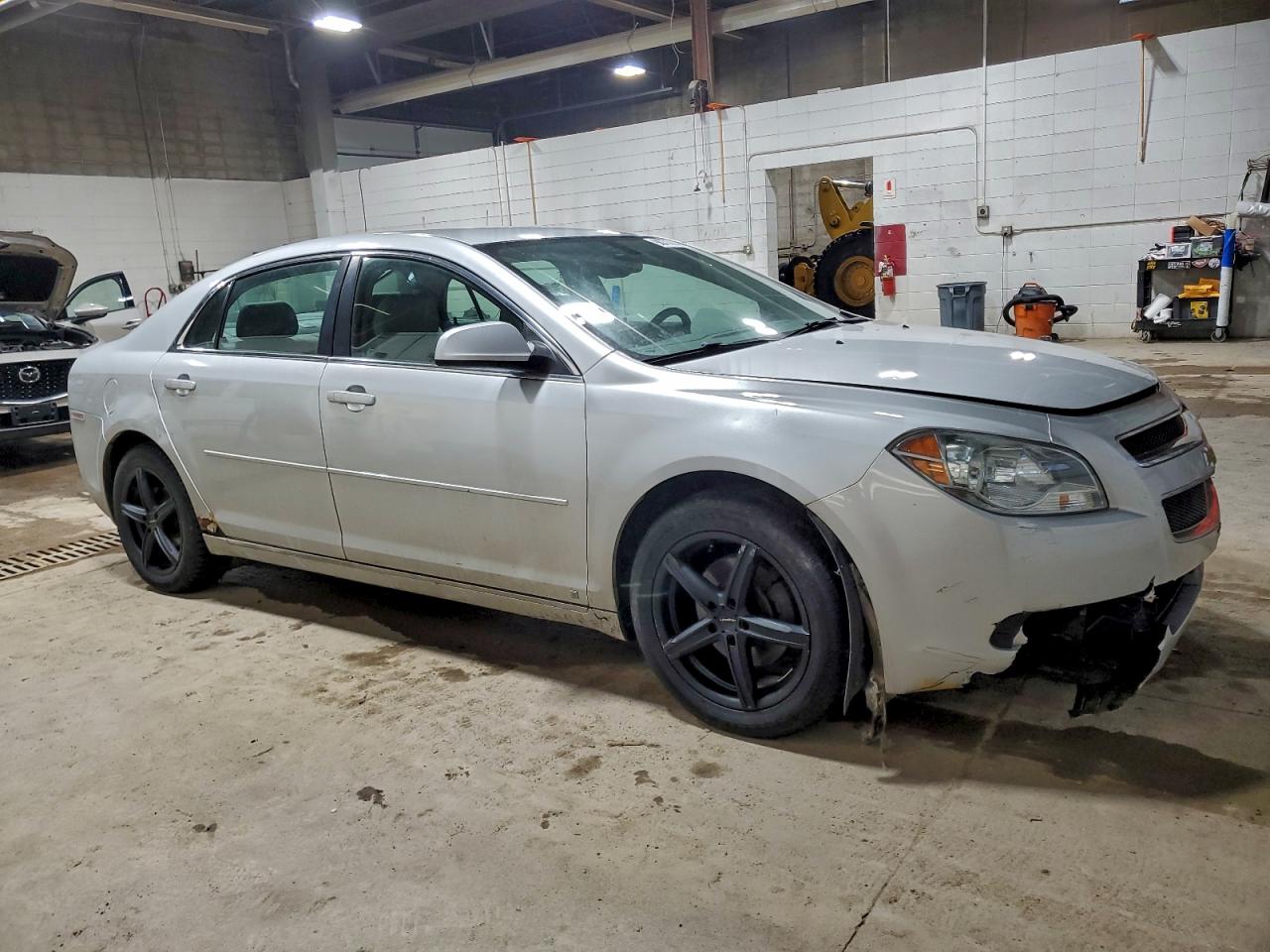 2009 CHEVROLET MALIBU 2LT photo 4
