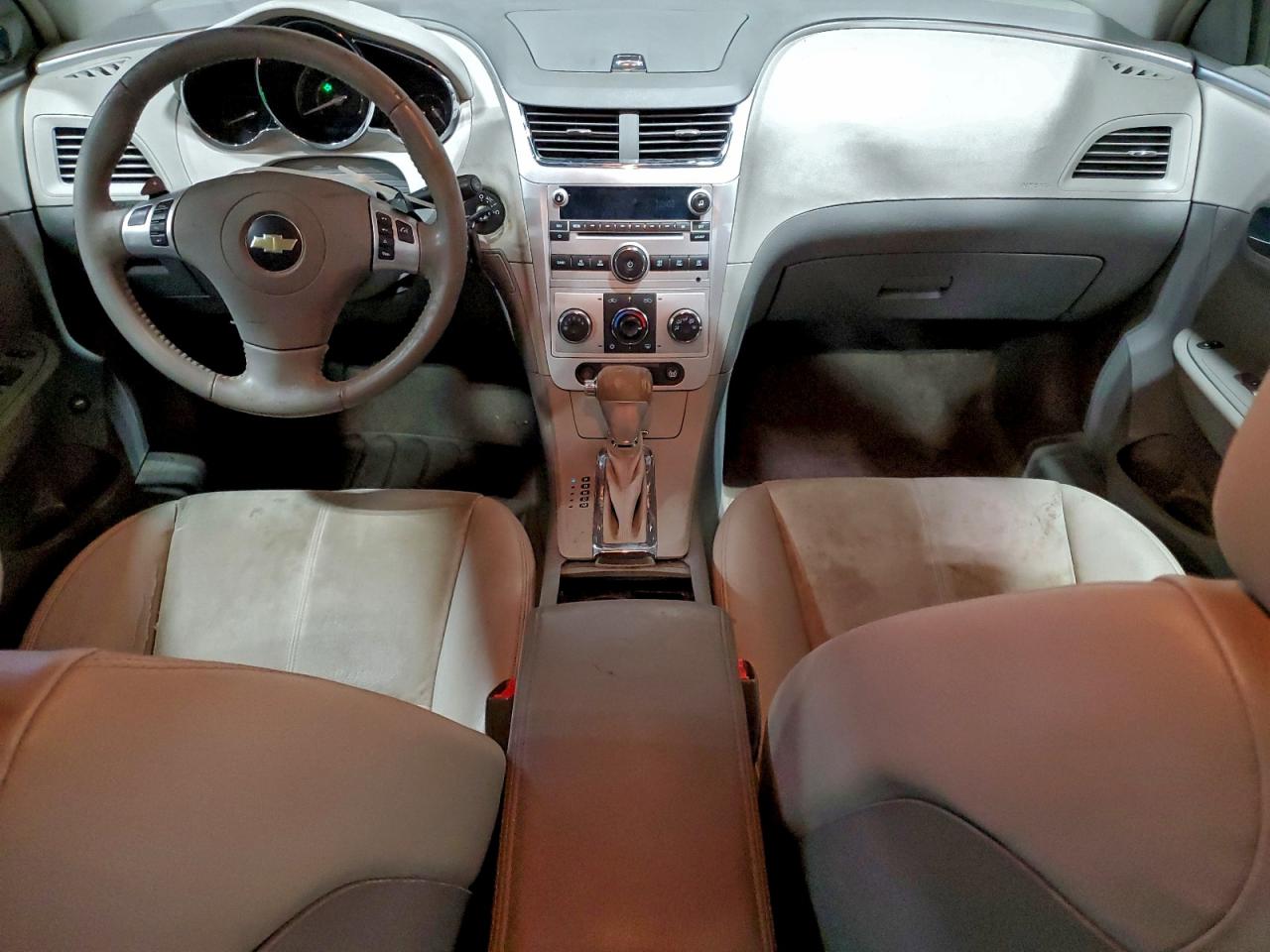 2009 CHEVROLET MALIBU 2LT photo 8