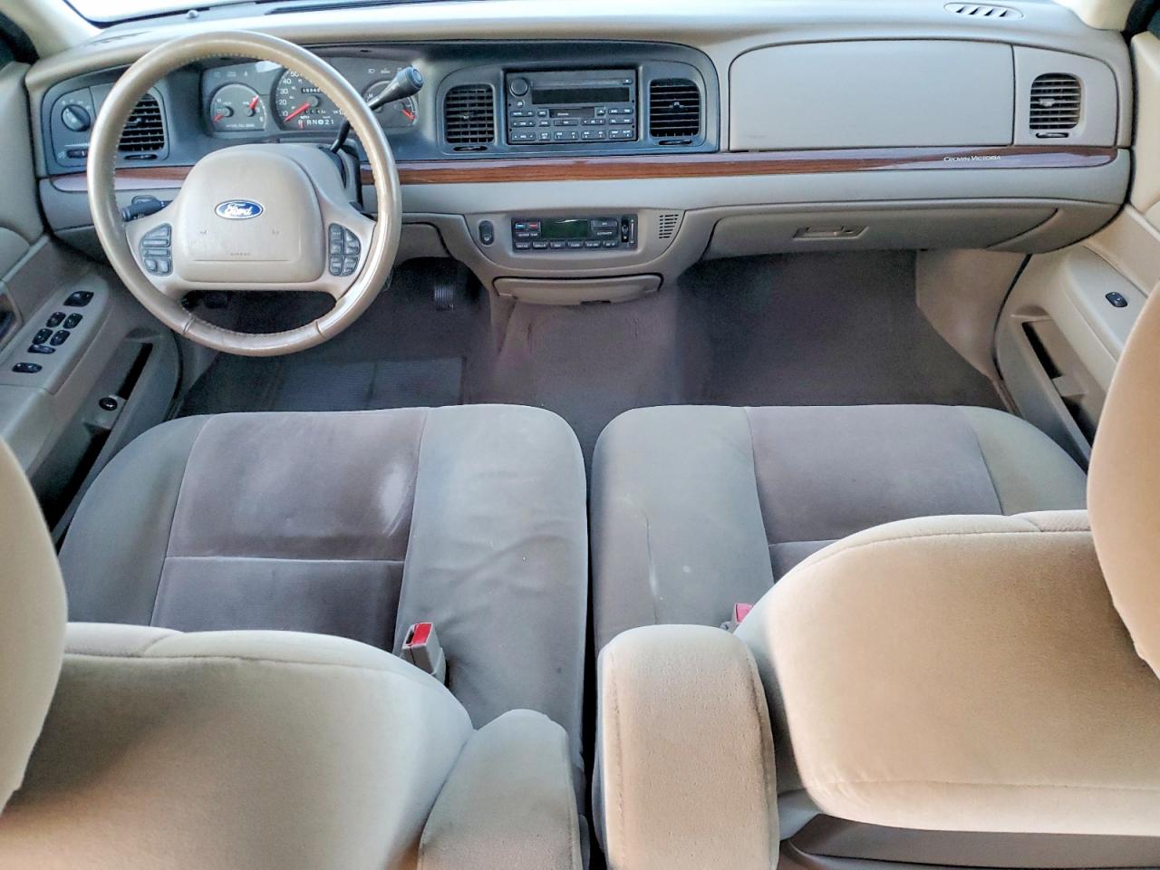 2004 FORD CROWN VICTORIA LX photo 8