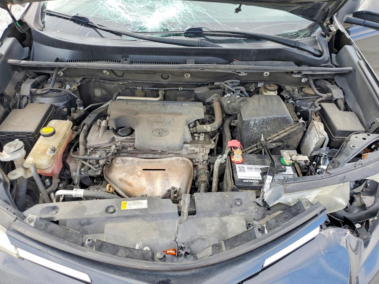 2016 TOYOTA RAV4 XLE photo 12